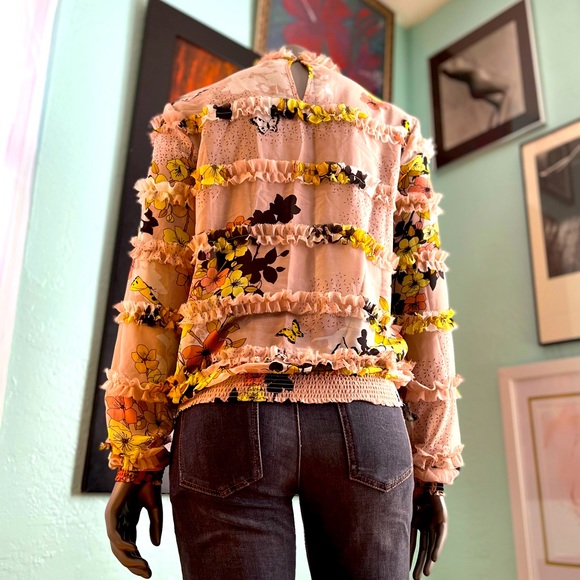 GUESS Baby pink Sheer Floral Embroidered Long Sleeve Blouse. Size M. - Picture 2 of 12